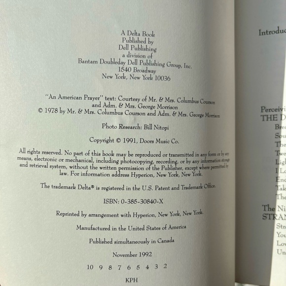 The Doors : The Complete Lyrics Paperback + The Doors Special Edition DVD Bundle - Picture 5 of 16